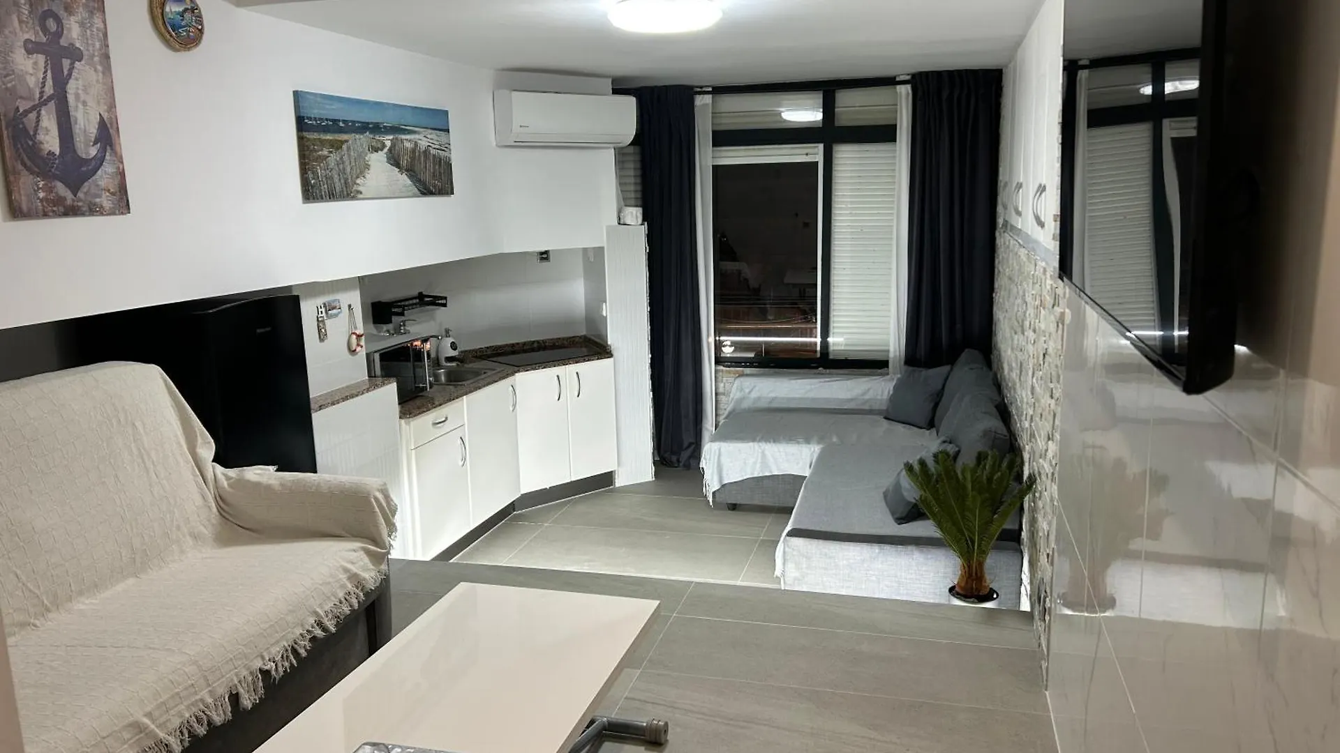 La Pineda Playa Apartamento